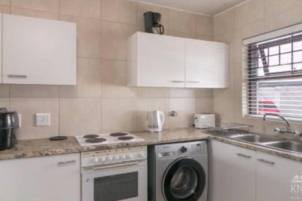 קניסנה Waterfront Apartment מראה חיצוני תמונה